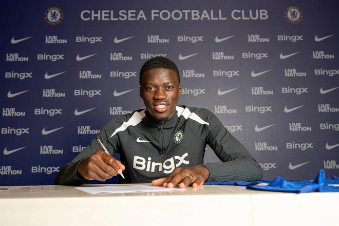 馬馬杜-薩爾：加盟切爾西是夢想成真；想贏得英超聯賽和歐冠