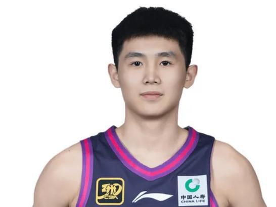 浙江男籃官宣！李悅洲遭遇橫突骨折 或傷停3個月將缺席U19世青賽